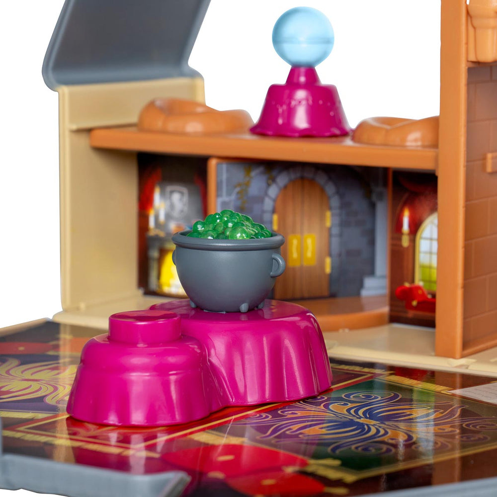 Squish-a-longs “Harry Potter” Hogwarts Castle Playset | Jazwares / Squishmallows   Brand